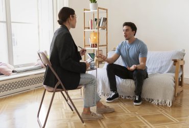 family-therapy-psychologist-office (2)